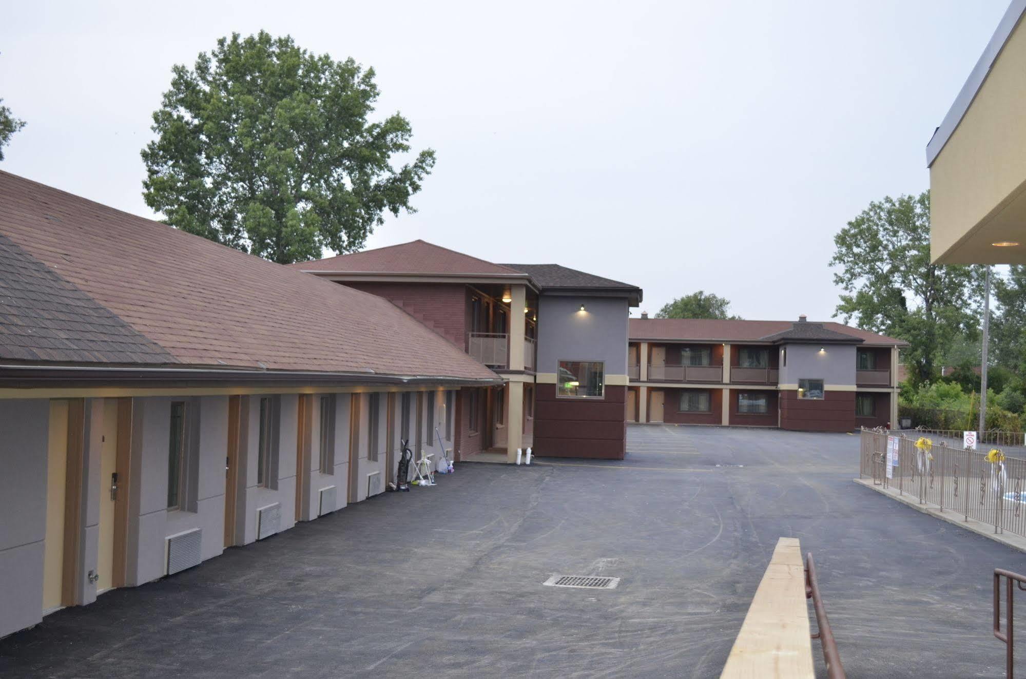 Aarya Hotel By Niagara Fashion Outlets Niagara Falls Extérieur photo
